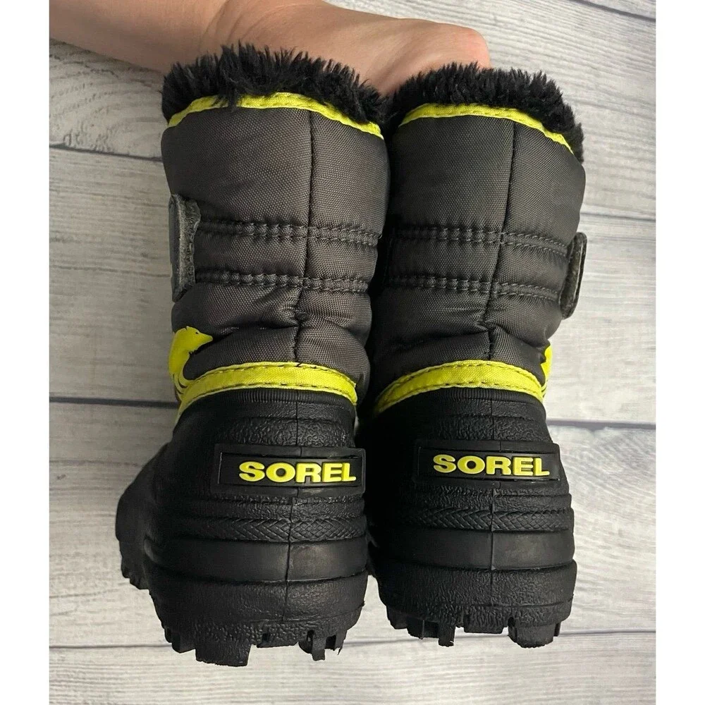 Black & Yellow Sorel Toddler Commander Winter Snow Boots, Size 7